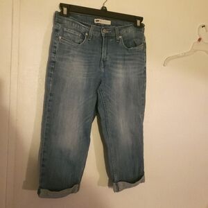 Levi's Womens Size 4 Capri Demin Cuffed Jeans Waist 27", 18" inseam